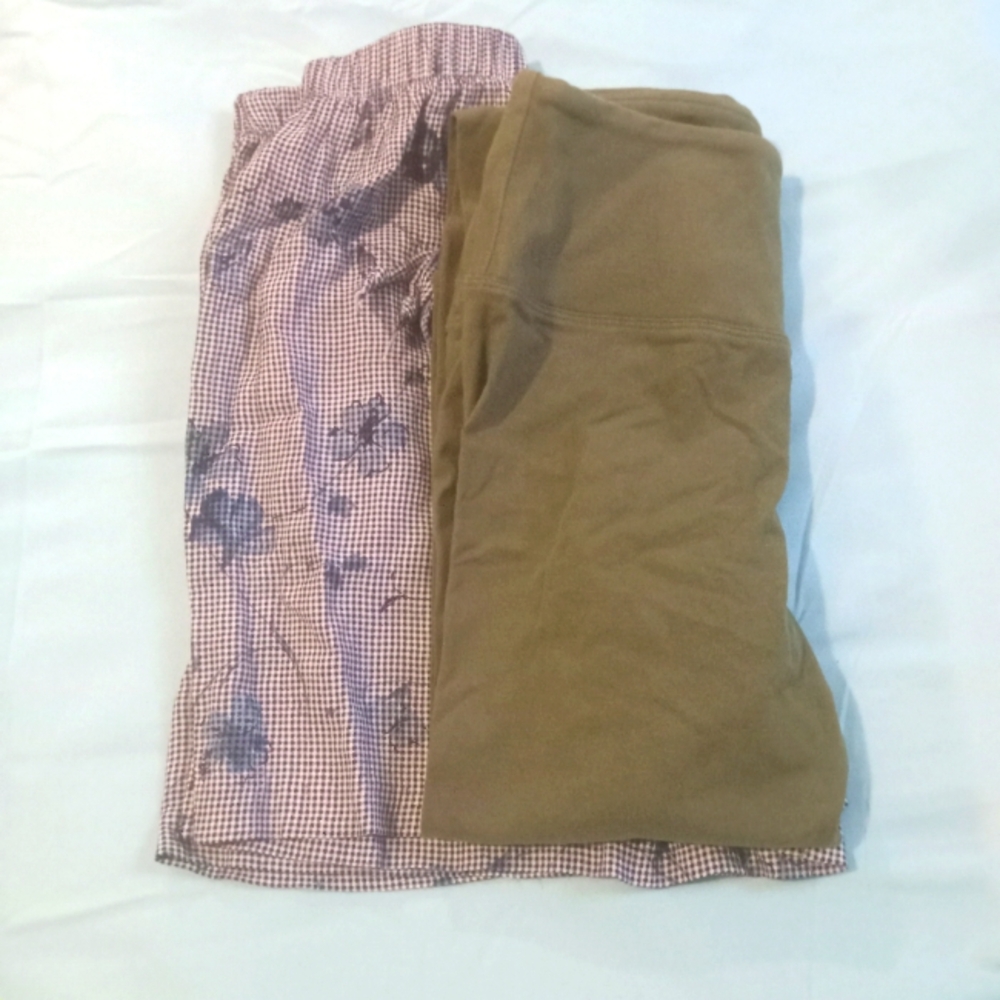 💙💚 NWOT In Moda Womens Blue Floral Shorts (1) Style & Co Green Leggings (1) XS